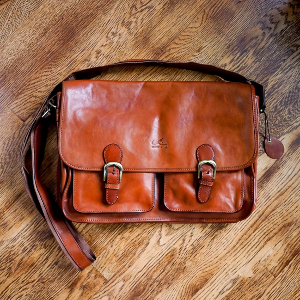 Italian Leather Messenger Laptop Crossbody Bag